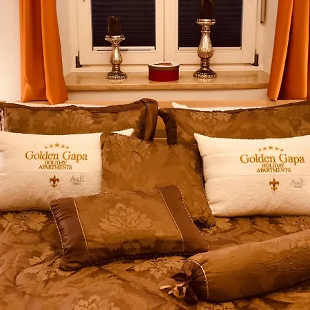 Golden Gapa Family 30 *